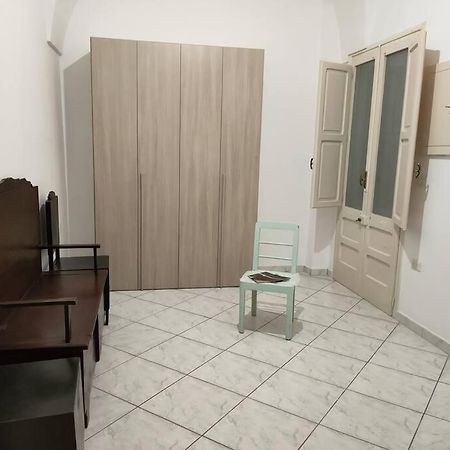 Appartamento In Pieno Centro A Lecce Ngoại thất bức ảnh